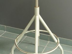 Tabouret industriel.