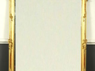 Glace de cheminée Napoléon III de style Rocaille en bois et stuc doré,