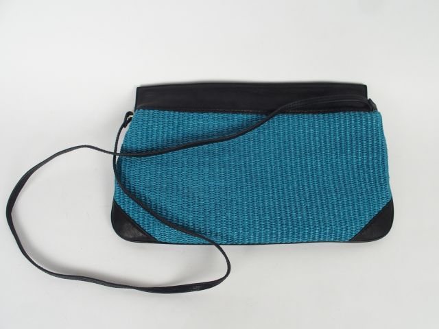 MAJE. Pochette en cuir cordage synthétique