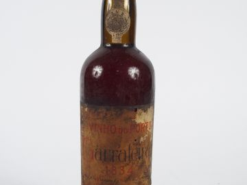 1 BOUTEILLE PORTO GARRAFEIRA - 1834 - BG/ET/BS