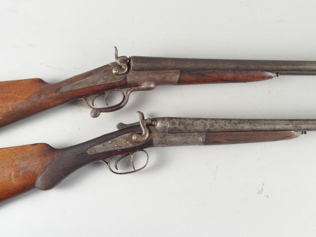 131-  Lot de deux fusils juxtaposés  calibre 16 à chien et à percussio