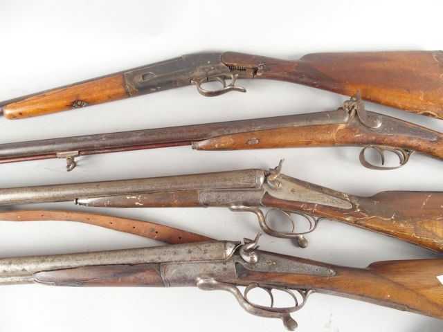 171- Lot de 4 fusils de chasse à percussion centrale ou à percussion e