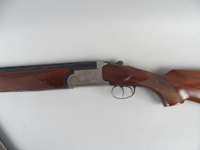197- Fusil superposé calibre 12/70. Production italienne pour le distr
