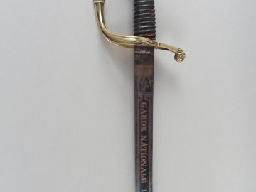 237- Sabre modèle 1821 d’officier, lame à la Montmorency courbe à deux