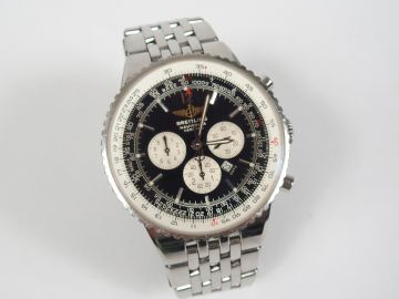 BREITLING. Montre homme "Navitimer Heritage", mouvement automatique, c