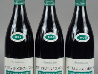 Vente aux enchères 3 BOUTEILLES NUITS ST GEORGES 'CLOS DES PORRETS ST GEORGES' H. GOUGES 