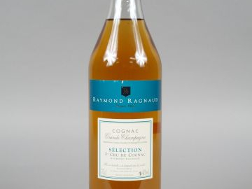1 BOUTEILLE - COGNAC GRANDE CHAMPAGNE SELECTION 1ER CRU RAYMOND RAGNAU