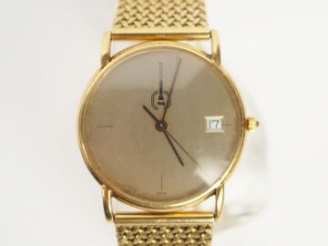 Vente aux enchères MAUBOUSSIN. Montre bracelet de dame, boitier et bracelet tressé semi-r