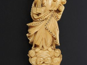 Sculpture en ivoire fin XVIIIème-début XIXème "Vierge à l'Enfant". H. 