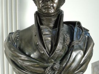 Ecole française XIXe 'Portrait en buste de Monsieur de Carayon Latour 