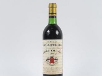 Vente aux enchères 1 BOUTEILLE CHÂTEAU LA GAFFELIÈRE 1er GCC ST EMILION - 1973 - BG