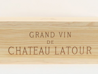 Vente aux enchères 6 BOUTEILLES CHÂTEAU LATOUR 1er GCC PAUILLAC - 2010 - CBO - CAISSE CER