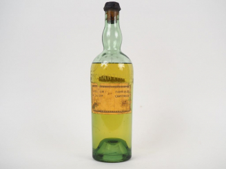 Vente aux enchères 1 BOUTEILLE CHARTREUSE JAUNE PÉRIODE 1941-1951 - NIVEAU BAS