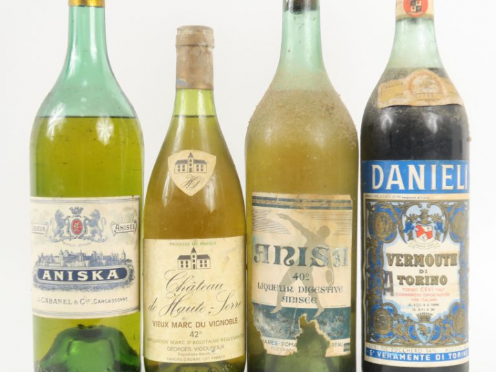4 BOUTEILLES : 1 VIEUX MARC CHÂTEAU DE HAUTE SERRE 42° - 1 LIQUEUR ANI