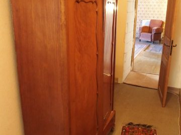Armoire basse de style Louis-Philippe en acajou