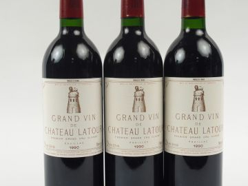3 BOUTEILLES CHATEAU LATOUR 1ER GCC PAUILLAC - 1990