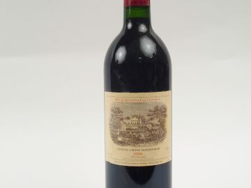 1 BOUTEILLE CHATEAU LAFITE ROTHSCHILD 1ER GCC PAUILLAC - 1990