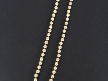 Collier de perles de culture disposées en chute de 5,6mm à 7,9mm. Ferm
