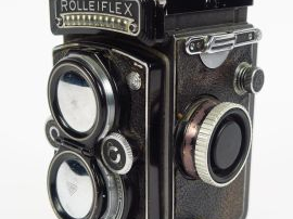 Franke  Heidecke : Rolleiflex N°1744181 objectif Planar 3,5/75 modèle 