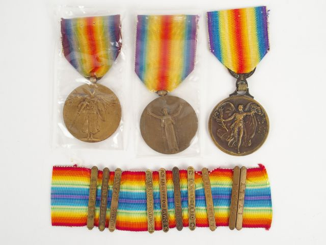 Lot de médailles interalliées comprenant: une grecque, une U.S, un lot