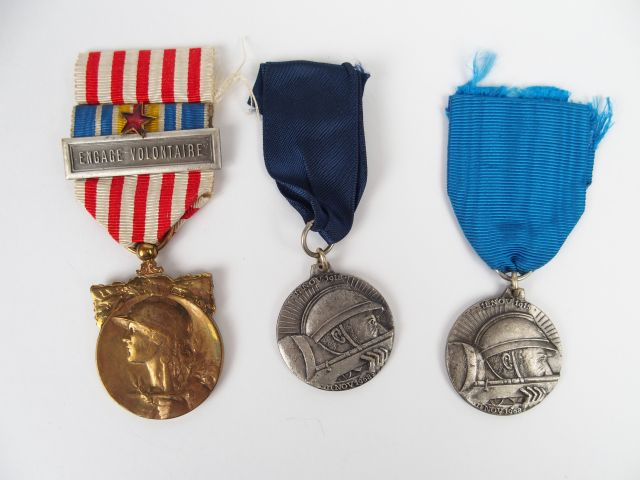 Décorations françaises commémorative 14/18 fabrication "Arthus-Bertran