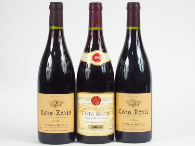 3 BOUTEILLES CÔTE ROTIE : 1 BRUNE ET BLONDE E. GUIGAL 1991 - 2 VERNAY 