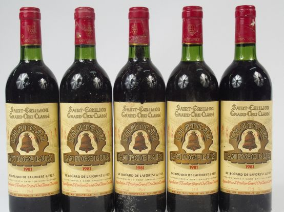 5 BOUTEILLES CHATEAU L'ANGELUS GC ST EMILION - 1981 - 3 BG+ / 2 BG