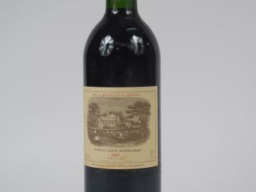 1 BOUTEILLE CHATEAU LAFITE ROTHSCHILD 1ER GCC PAUILLAC - 1987
