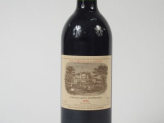 Vente aux enchères 1 BOUTEILLE CHATEAU LAFITE ROTHSCHILD 1ER GCC PAUILLAC - 1988