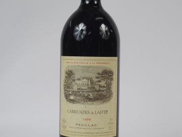 1 MAGNUM LES CARRUADES DE LAFITE 2E VIN DE CHATEAU LAFITE 1ER GCC PAUI