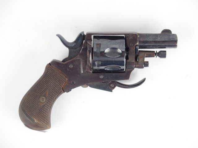 270- Revolver Belge dit « British Bull-dog » calibre 320, détente repl