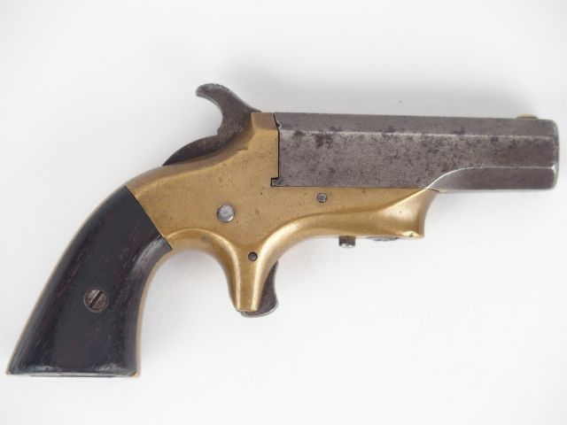 265- Derringer de poche mono coup « Southener » à canon pivotant, carc