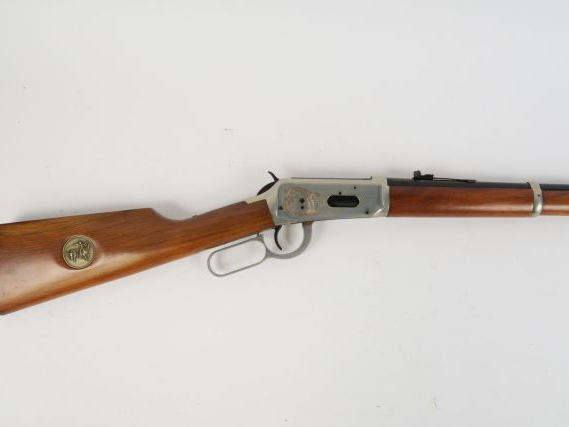 340- Carabine commémorative Winchester 1894 en calibre 30/30 Wincheste