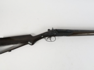 Vente aux enchères  344-Fusil Juxtaposé à chien calibre 12/76 à chien fabrication moderne