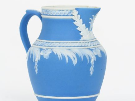Pot à lait début XIXème en céramique de Wedgwood