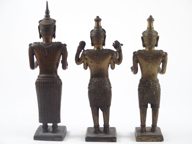 Trois sculptures en bronze 'représentation de vishnu et brahma '. Camb