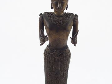 Trois sculptures en bronze 'représentation de vishnu et brahma '. Camb