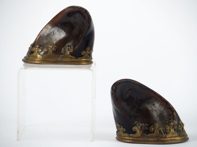 Paire de pointes de corne de bufles montées. Indochine XIXème