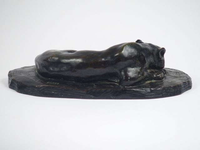 Antoine Louis BARYE. 'Jaguar dormant'. Bronze, fonte Barbedienne. Sign