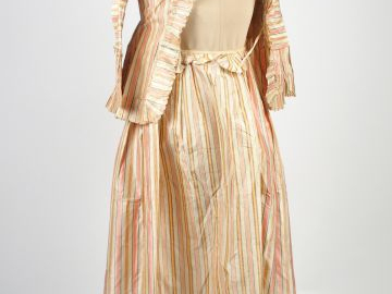 Casaquin et sa jupe en taffetas de soie fin XVIIIè siècle à rayures ja