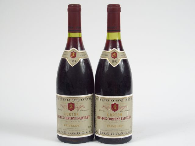 2 BOUTEILLES CORTON 'CLOS DES CORTONS' FAIVELEY - 1983