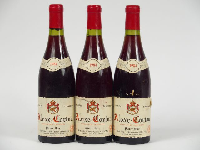 3 BOUTEILLES ALOXE CORTON P. BIZE - 1984