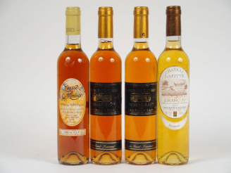 Vente aux enchères 4 BOUTEILLES (50 cl) : 1 JURANCON CHÂTEAU LAFITTE RESERVE 2009 - 2 GAI