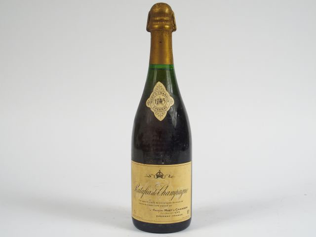 1 BOUTEILLE RATAFIA DE CHAMPAGNE MOET   CHANDON