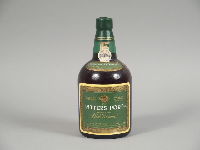 1 BOUTEILLE PITTERS PORT 'OLD CROWN' CORREA RIBEIRO - 1964 - MISE : 19