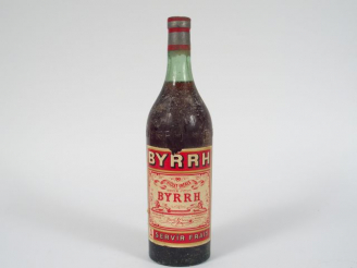 Vente aux enchères 1 TRES VIEILLE BOUTEILLE BYRRH (VIOLET FRERES)