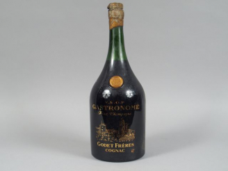 Vente aux enchères 1 POT (2,5 L) COGNAC FINE CHAMPAGNE 'GASTRONOME' GODET FRERES - VSOP -