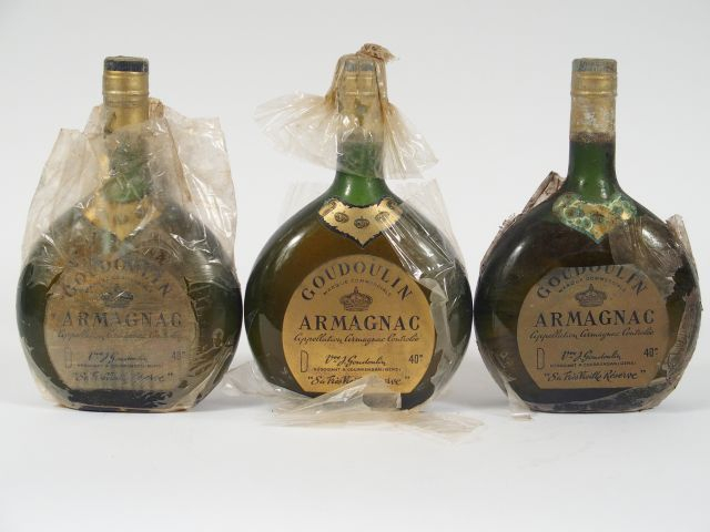 3 BOUTEILLES ARMAGNAC TRES VIEILLE RESERVE GOUDOULIN