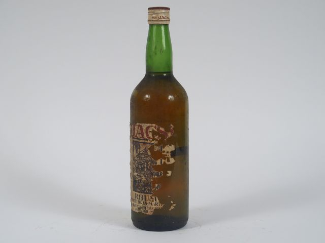 1 BOUTEILLE (1 L) RHUM JACSI - ETA