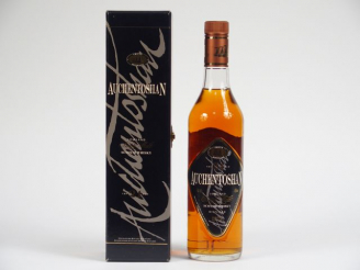 Vente aux enchères 1 BOUTEILLE AUCHENTOSHAN OB 		70cl 	43% 	Millésime : 1972 - 		21		ans